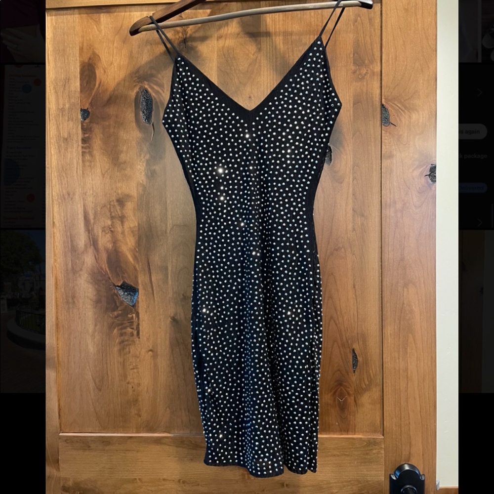 Windsor - Bedazzled Fitted Mini Dress - Black - S